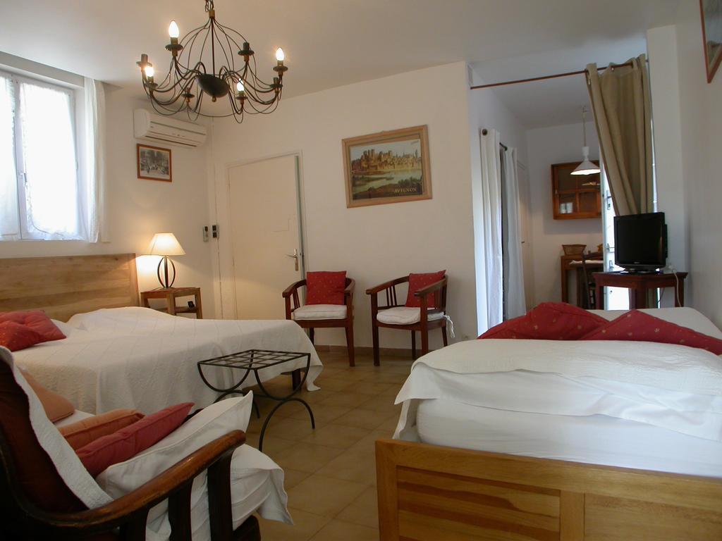 Apartments La Madeleine Avignon Szoba fotó