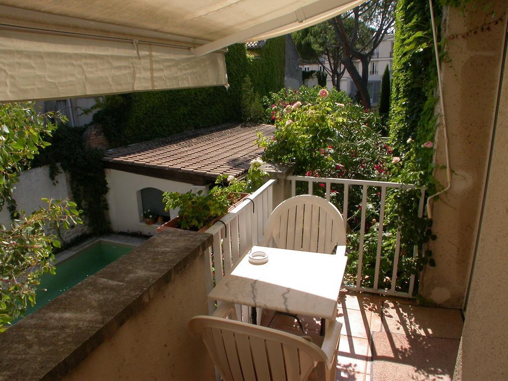 Apartments La Madeleine Avignon Szoba fotó